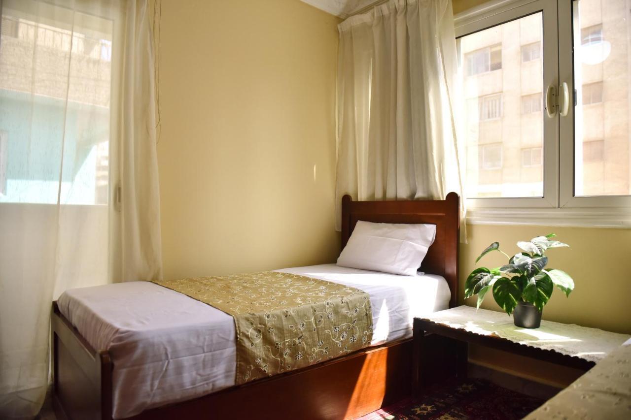 穆罕默德·法里德街两卧室公寓 开罗 外观 照片